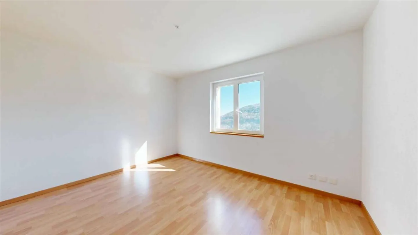 Stupendo appartamento di 4,5 stanze con vista panoramica, 2 balconi, parcheggio coperto, acquisto semplificato per stranieri - Foto 10 di 12