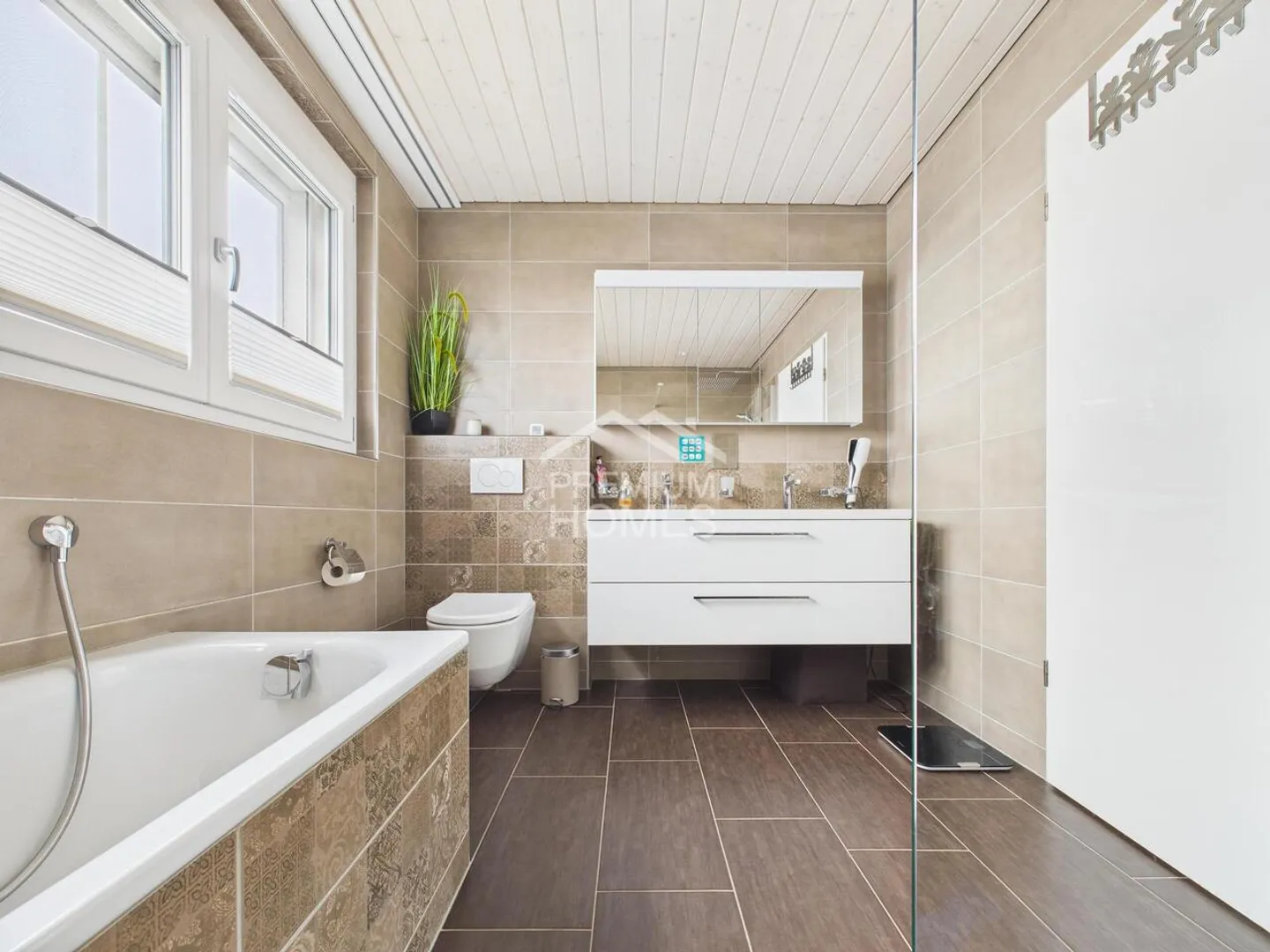 Families welcome! - Photo 10 of 13