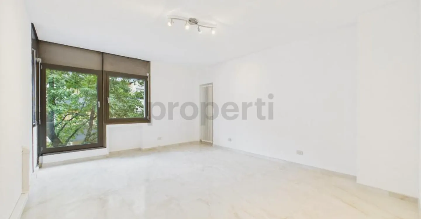 Elegante 4,5-Zimmer-Wohnung im Herzen von Lugano-Cassarate - Foto 7 von 8