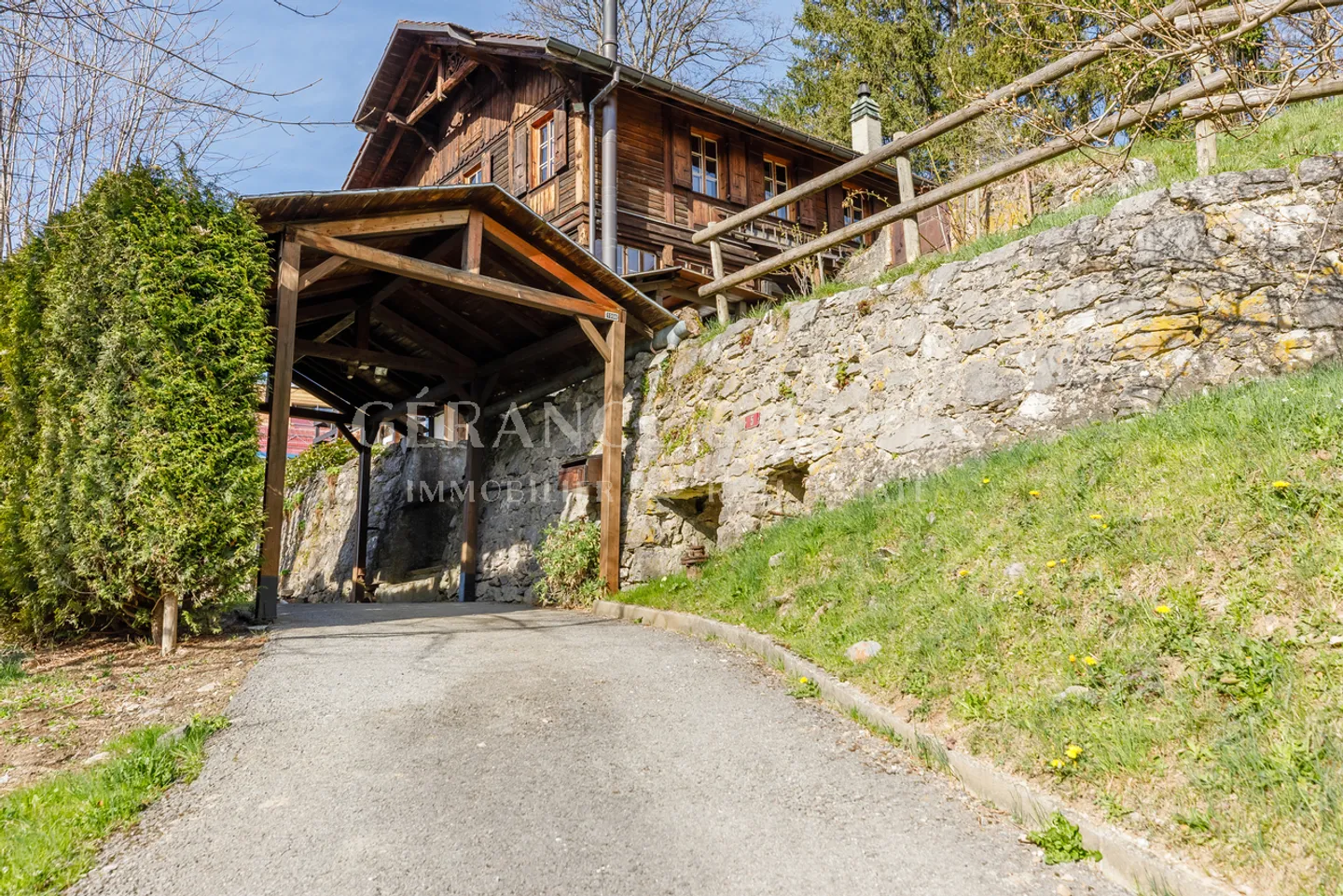 Chalet à vendre - Photo 4 sur 13