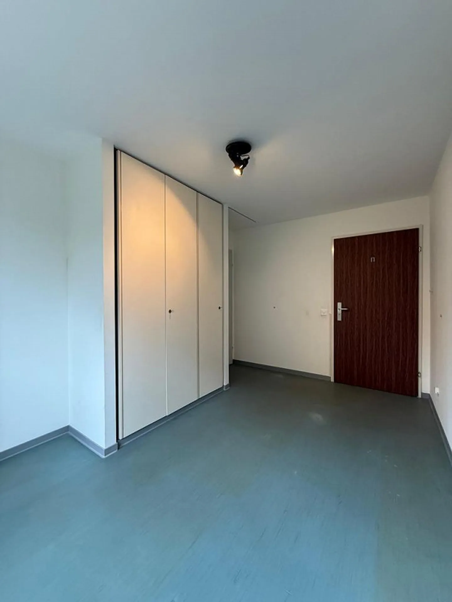 Craft / Storage Room in Lengnau - Photo 2 of 3