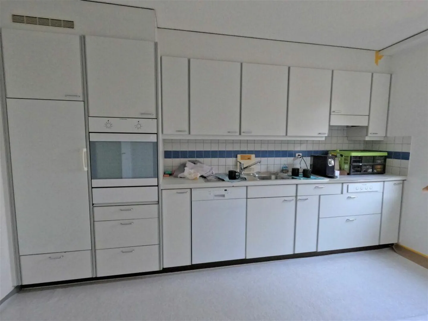 3-Room Apartment in the Green - Photo 2 of 9
