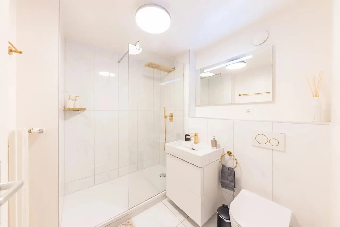 Magnifico studio in affitto nel centro di Montreux - Foto 6 di 8