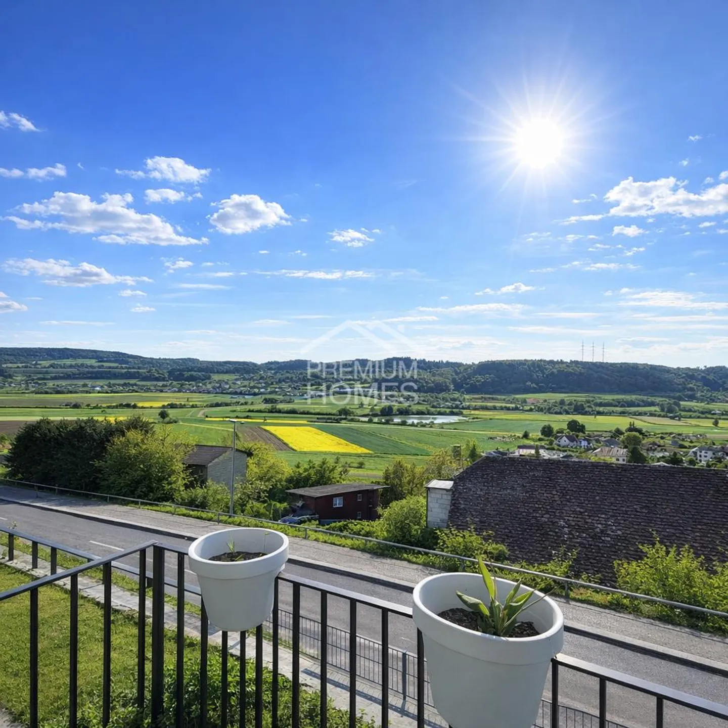 Idyllic living with a view - Photo 10 of 10