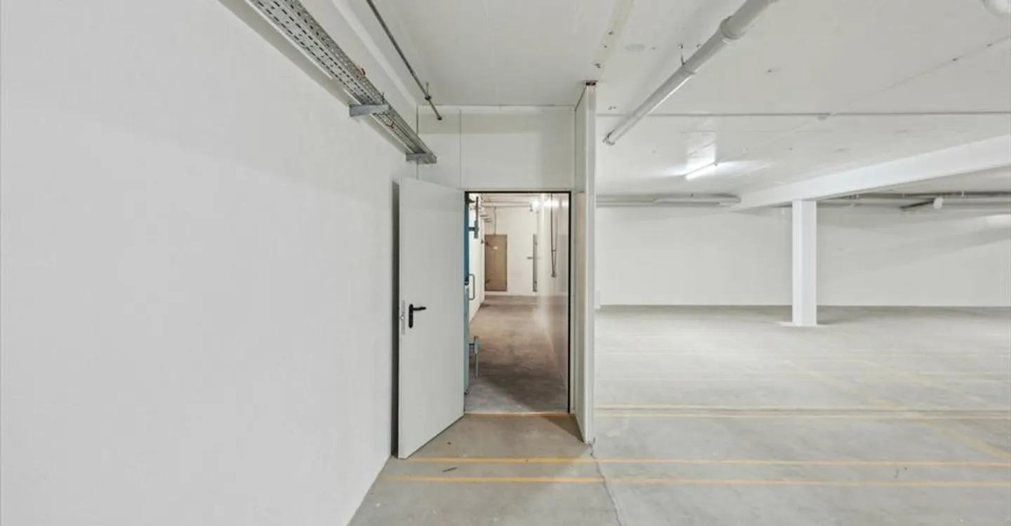 Espace de stockage spacieux directement près de la gare ! - Photo 8 sur 10