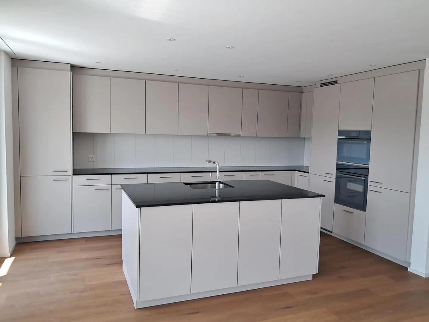 attraktive 5,5 Zimmer-Neubauwohnung - Photo 7 of 11