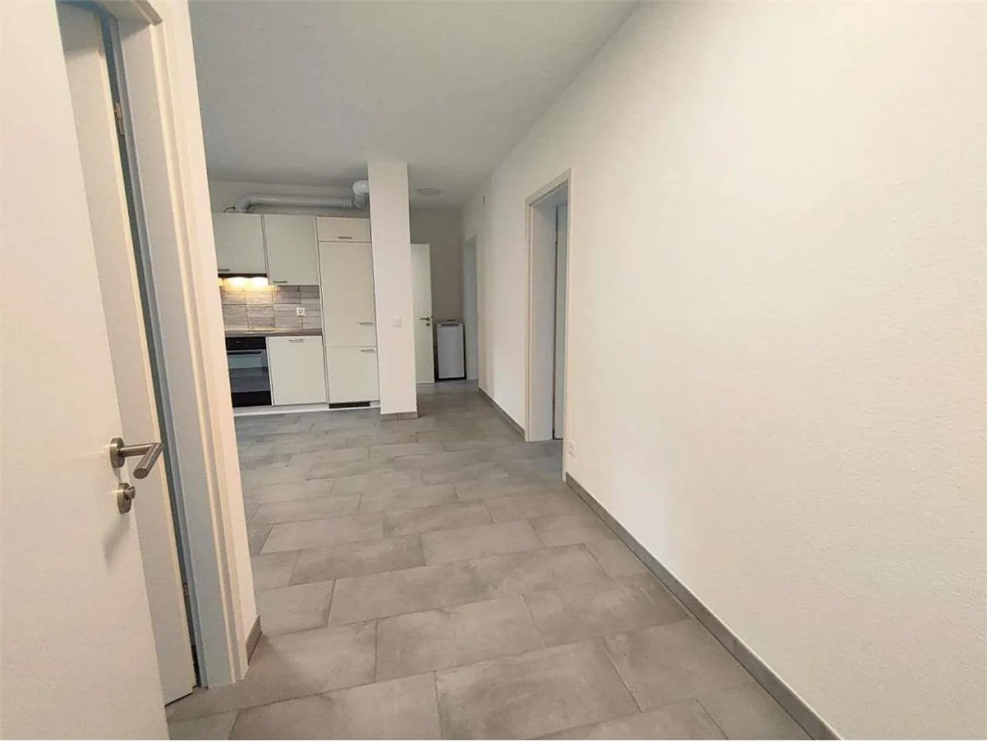 Vacallo - Spacieux 4.5 Pièces Complètement Rénové avec Terrasse - Photo 7 sur 7