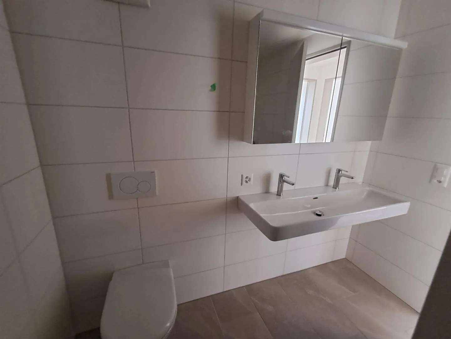 attraktive 5,5 Zimmer-Neubauwohnung - Photo 9 of 11