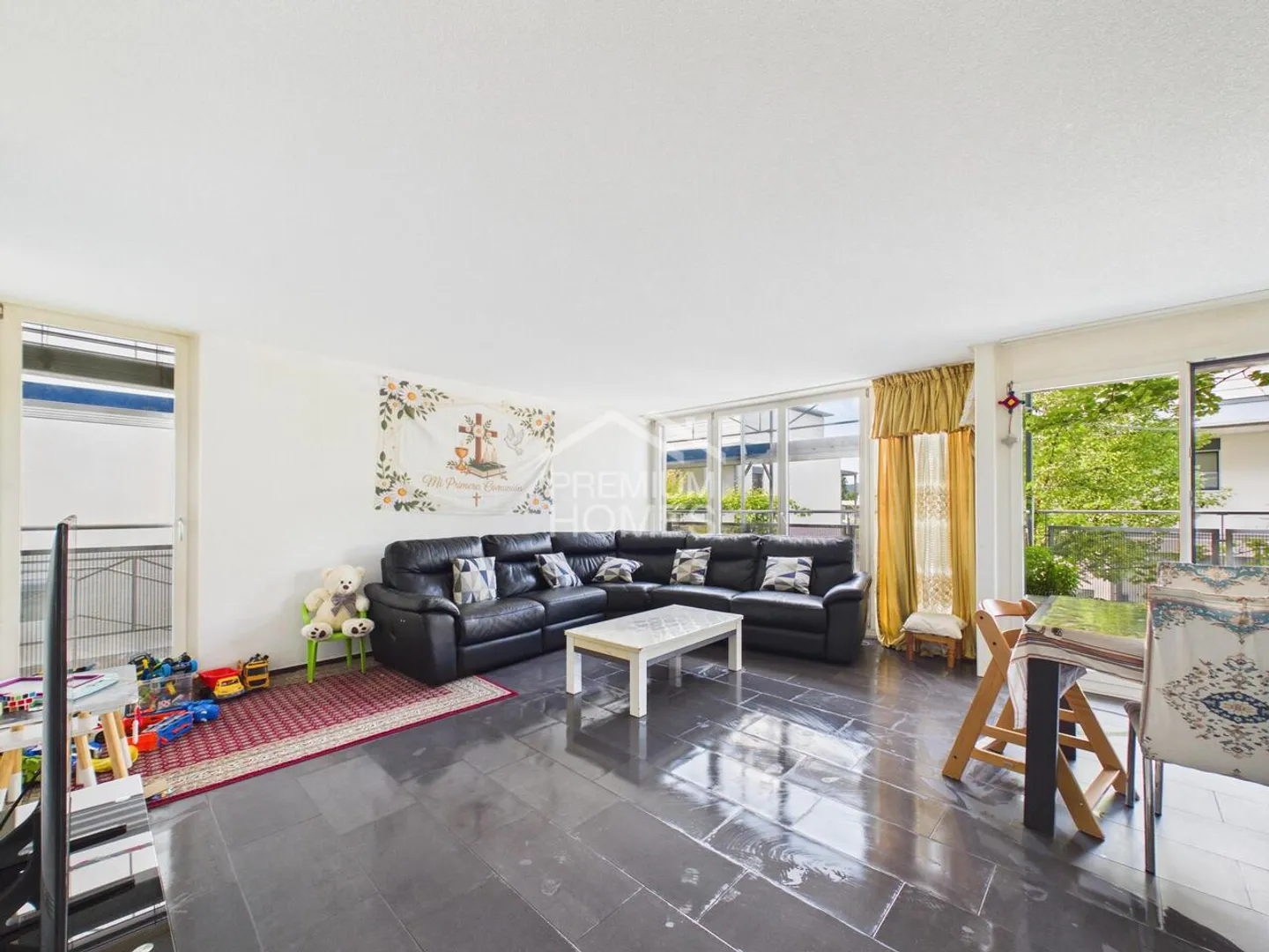 Geräumige Wohnung in Bolligen - Foto 3 von 7