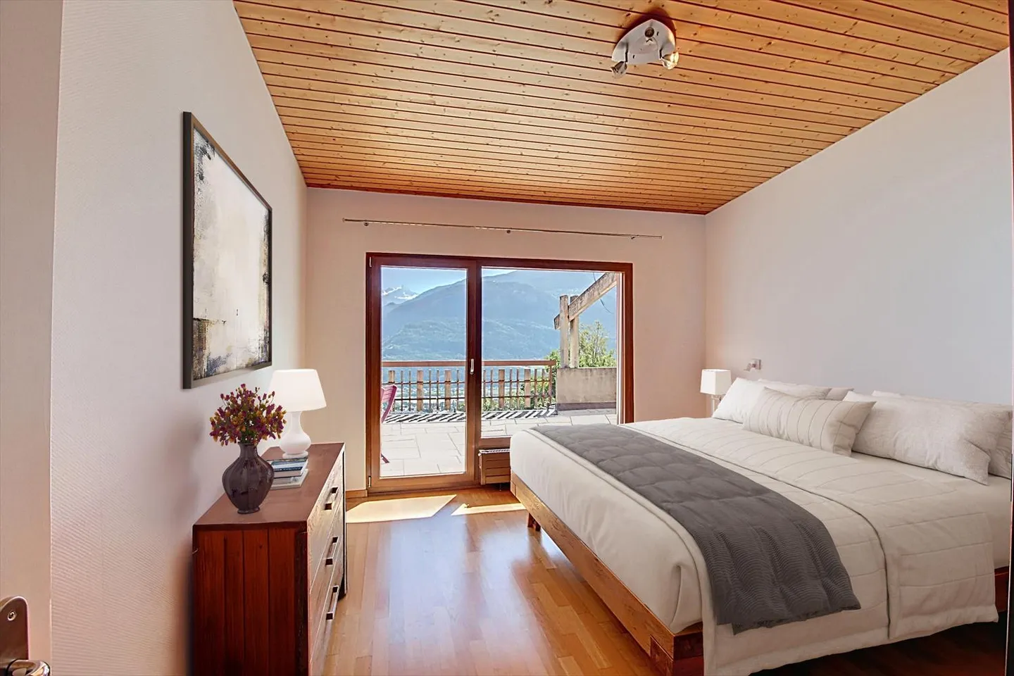 Maison contiguë 5.5 pièces - Photo 6 sur 13