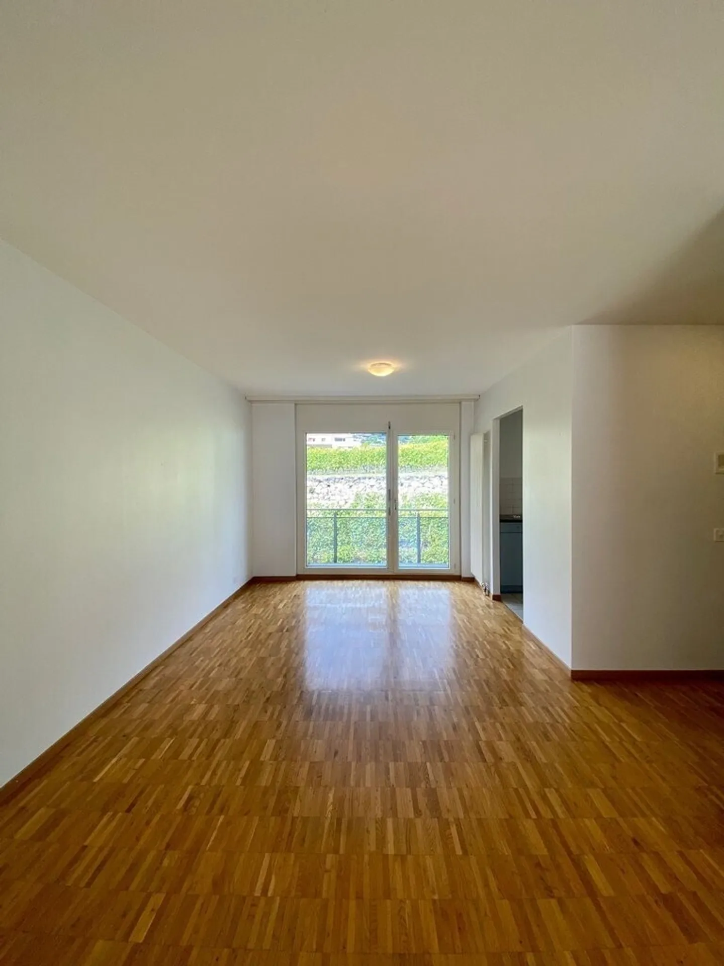 Zu ergreifen! Wunderschöne Wohnung ideal für Familien! - Foto 3 von 12