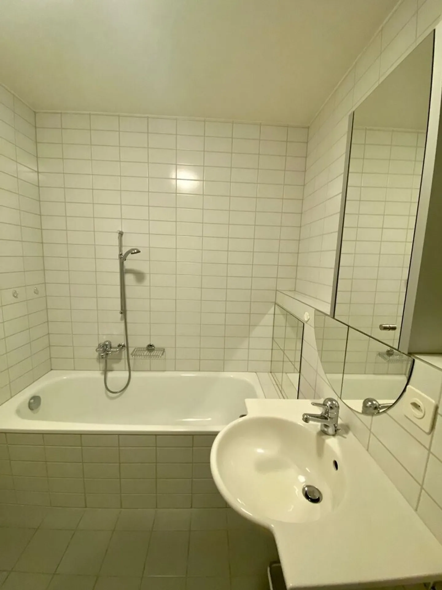 Zu ergreifen! Wunderschöne Wohnung ideal für Familien! - Foto 9 von 12