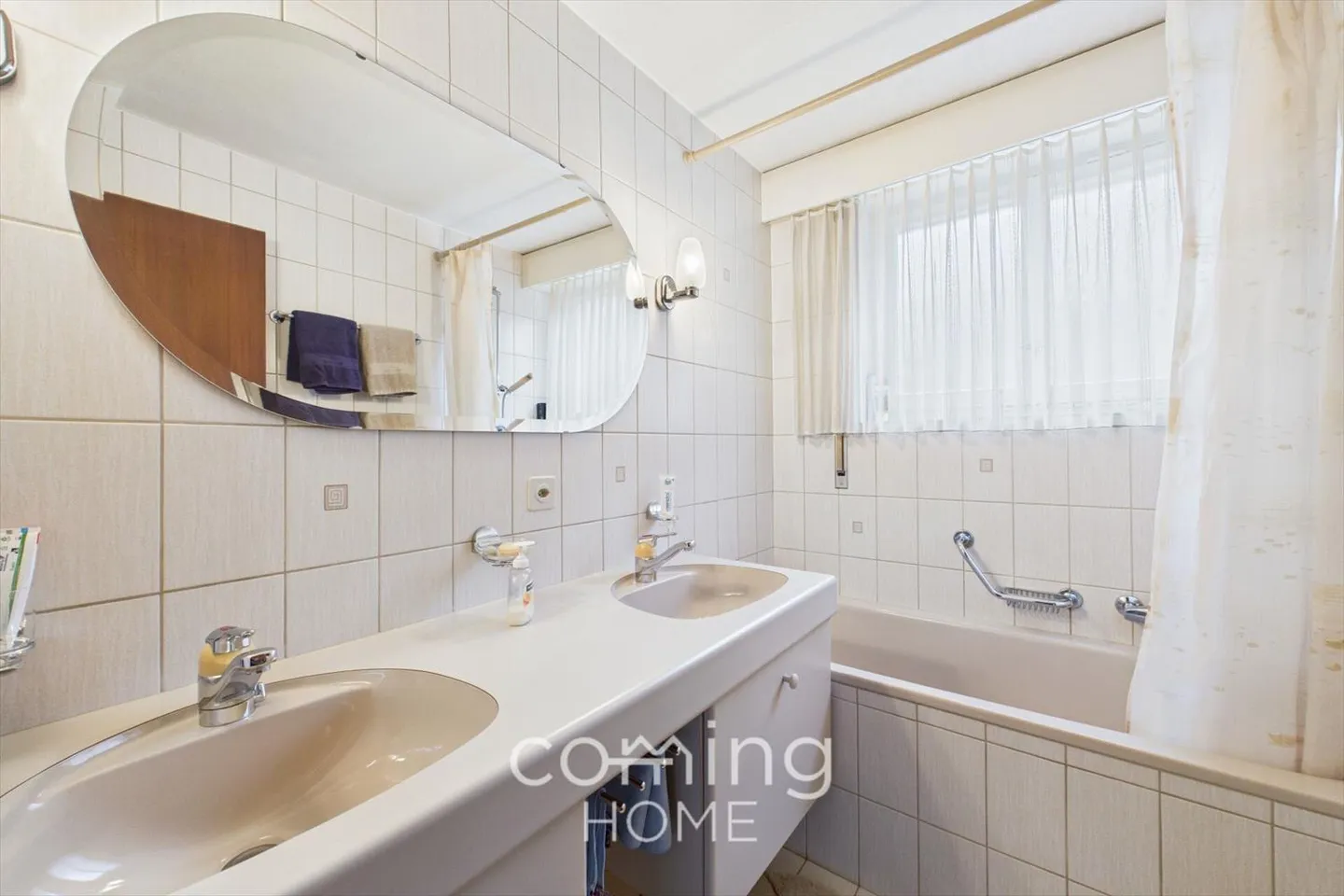 Attractive 5.5-room apartment in Saas-Almagell with alpine charm - Photo 7 of 13