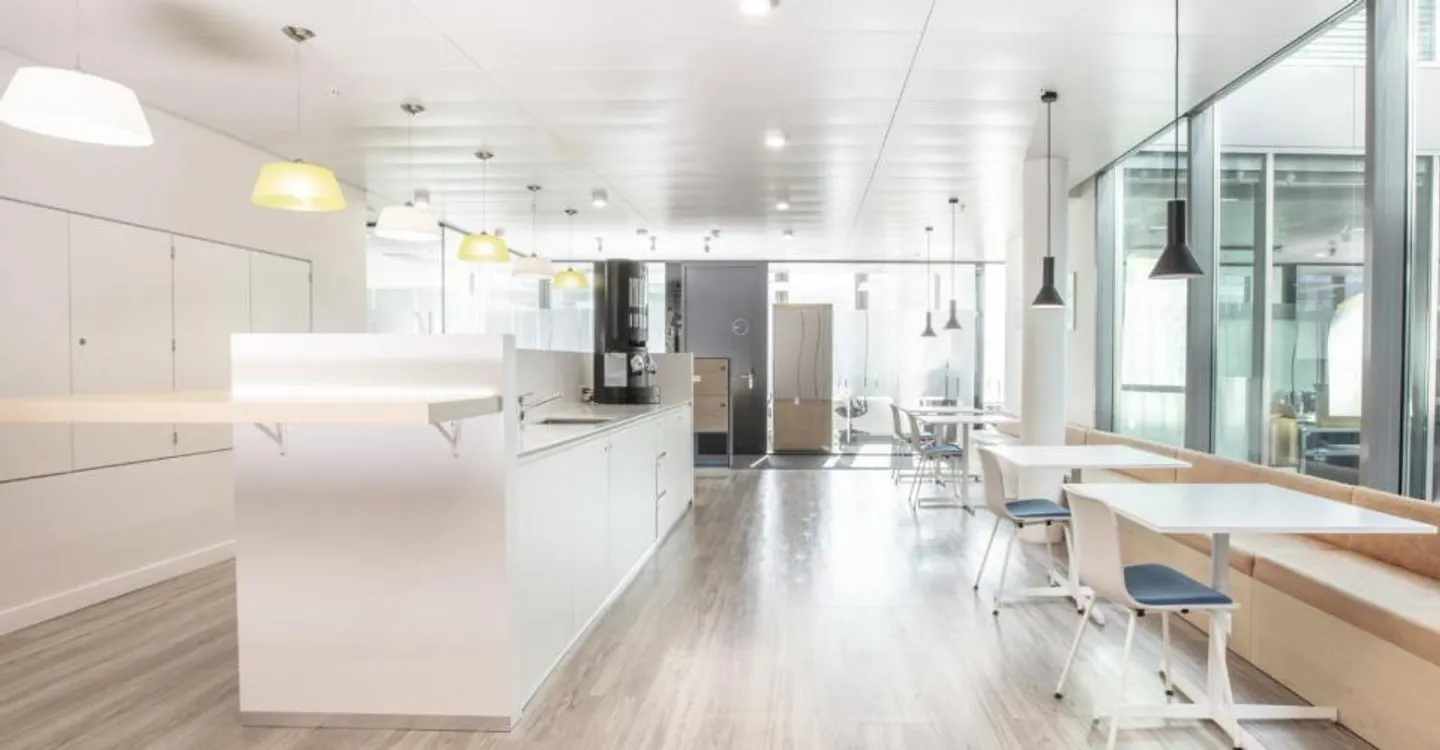 Privater Büroraum für 10 - Foto 7 von 7