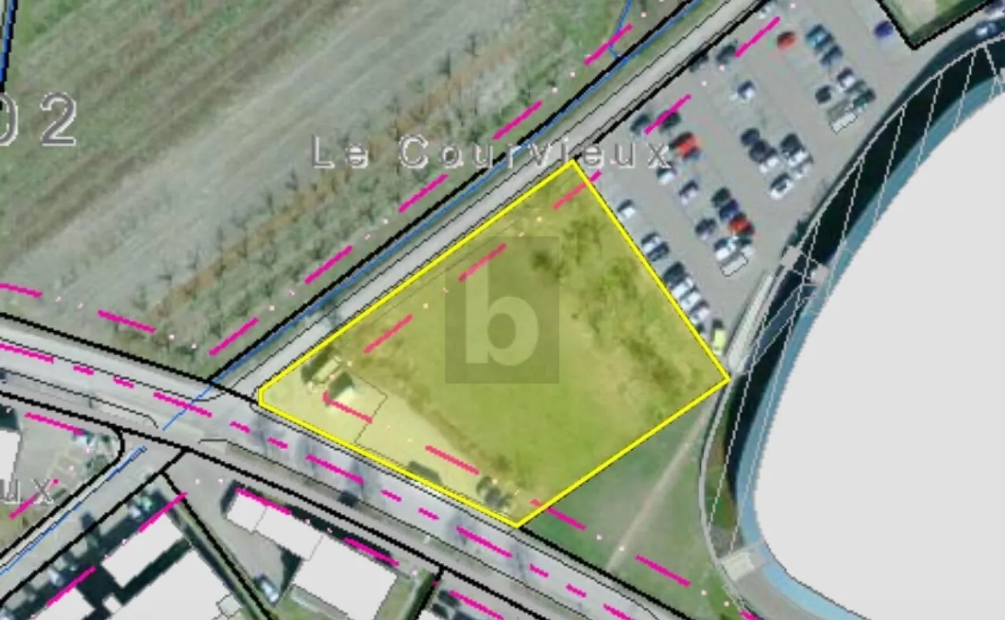 FOR BUSINESS AND HOUSING - Photo 1 of 6