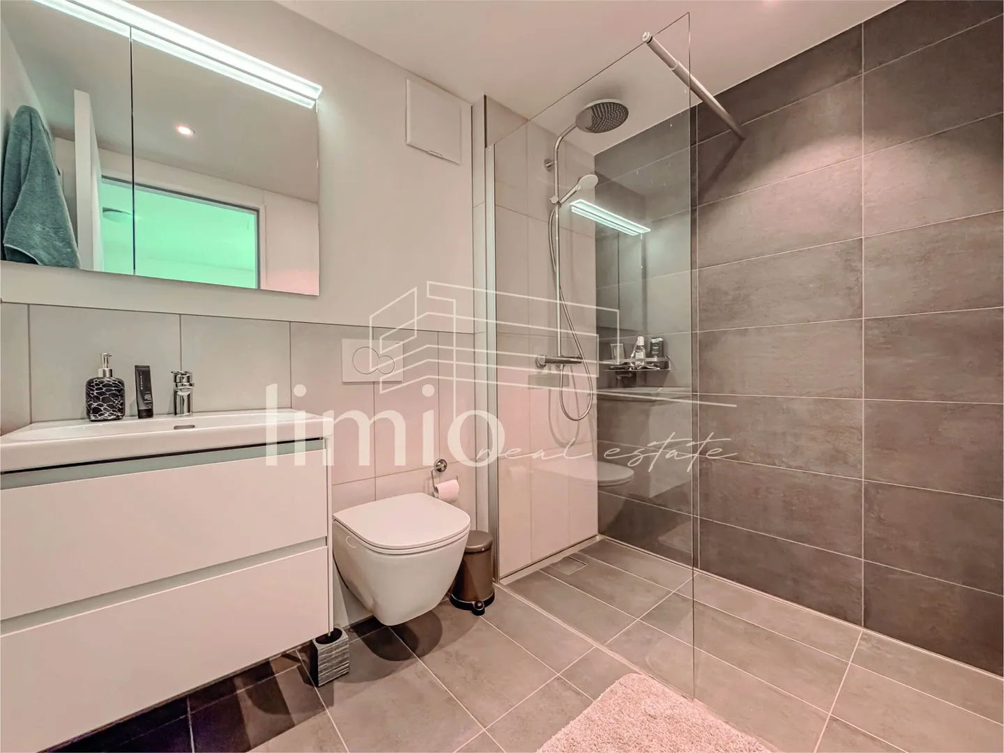 HIGH STANDARD NEUBAU ATTIKA MIT 2 BÄDERN - Foto 4 von 11