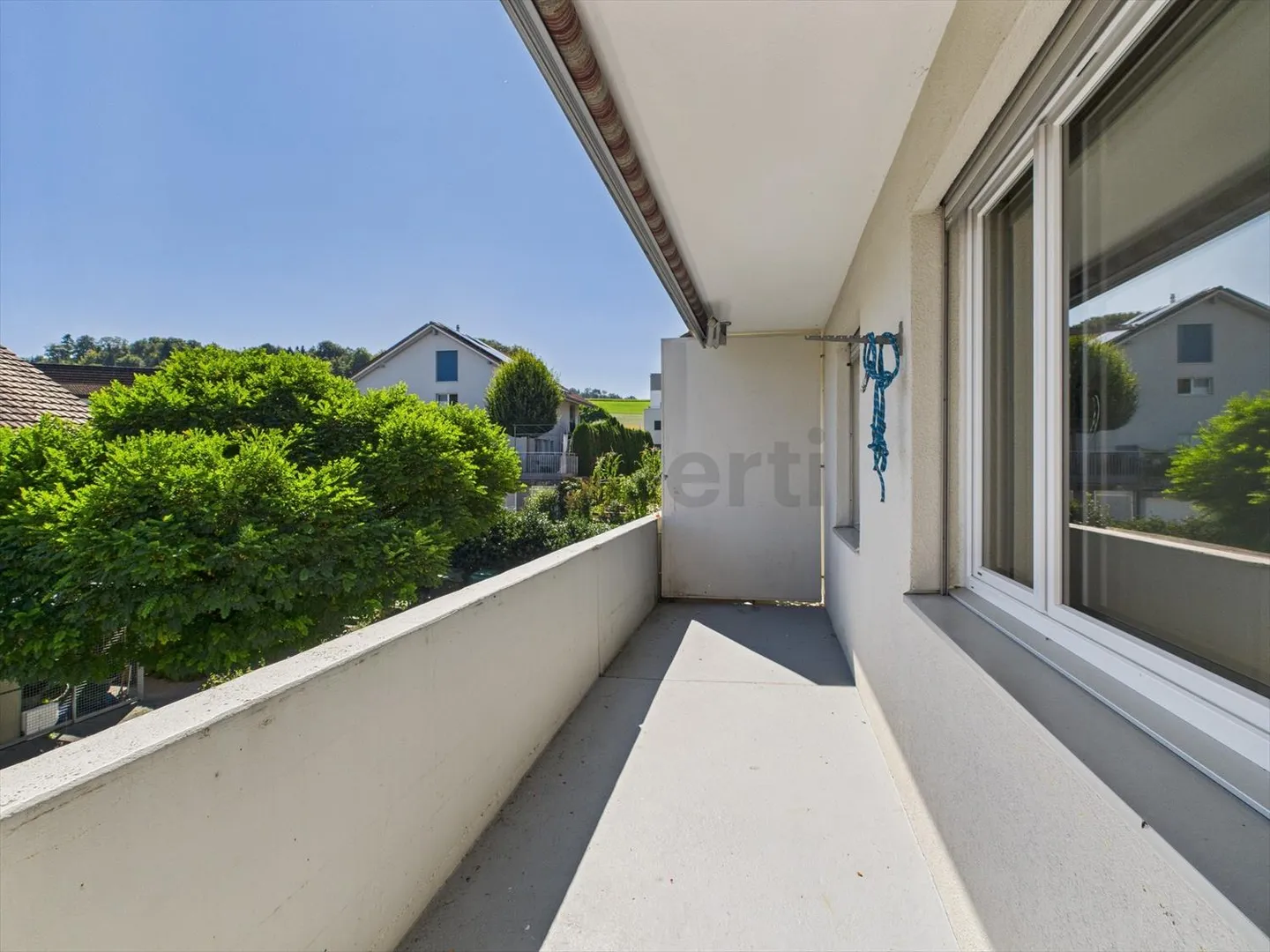 «Einmalige Chance mit Seesicht 4.5-Zimmer-Wohnung mit Potenzial in Nottwil» - Foto 9 von 13