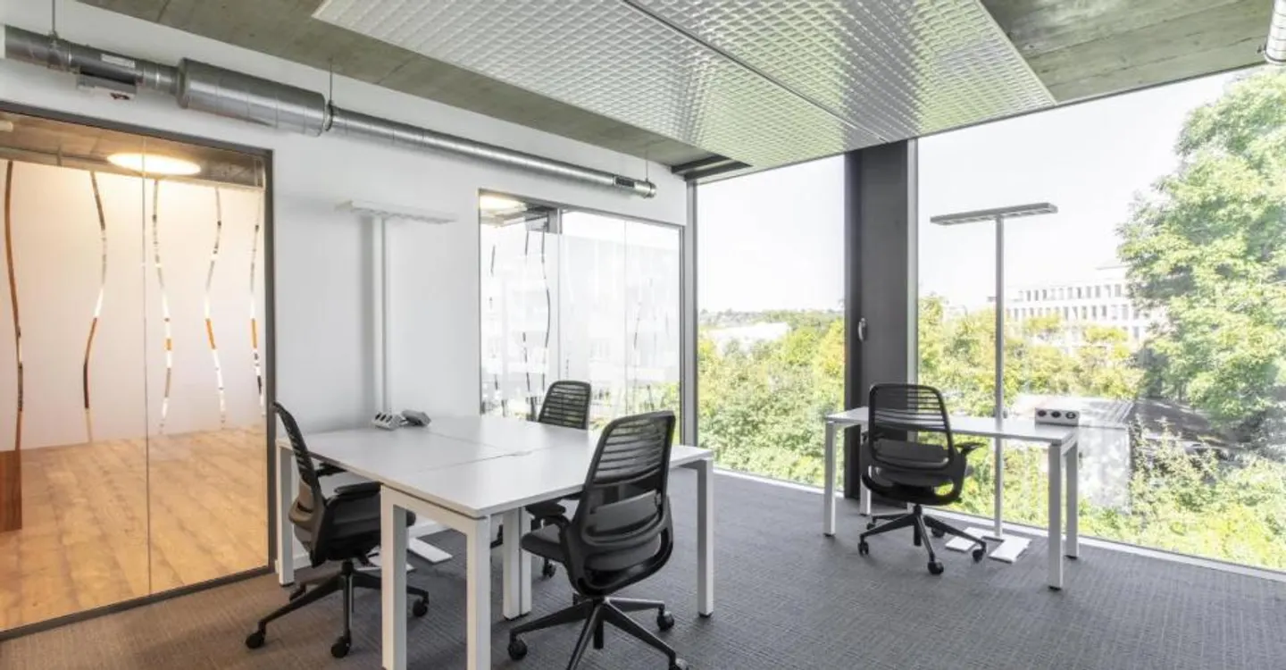 Privatbüro für 3 bei Regus Morges - Foto 3 von 9