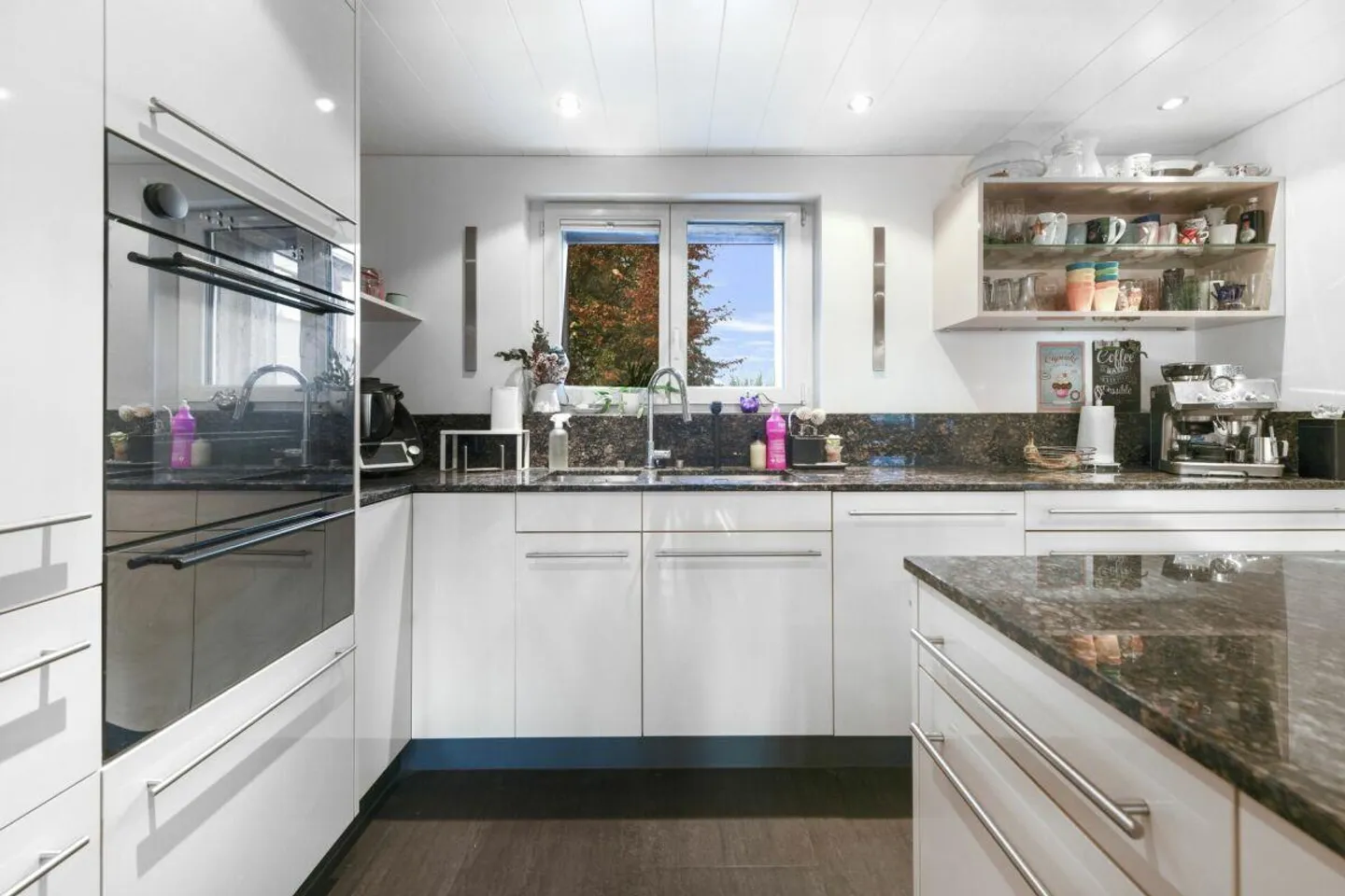 Charme trifft Komfort - Ihr stilvoll saniertes Zuhause mit Pool in ... - Foto 15 von 30