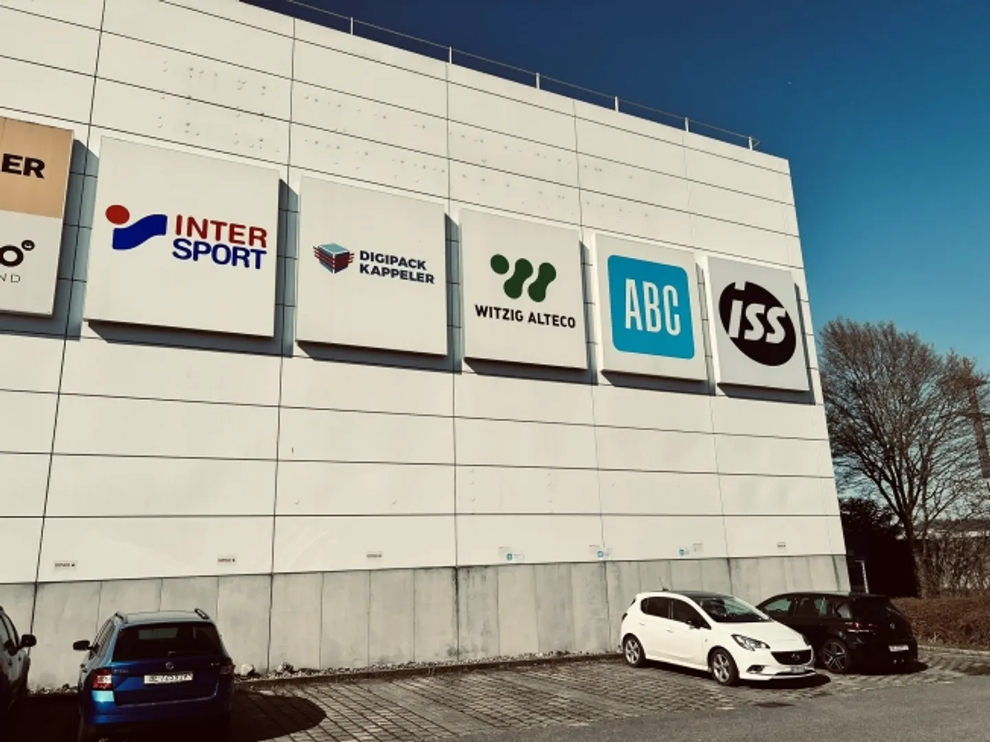 Bureau avec du style, pas de circulation vide - ici vous en voulez plus! - Photo 3 sur 4