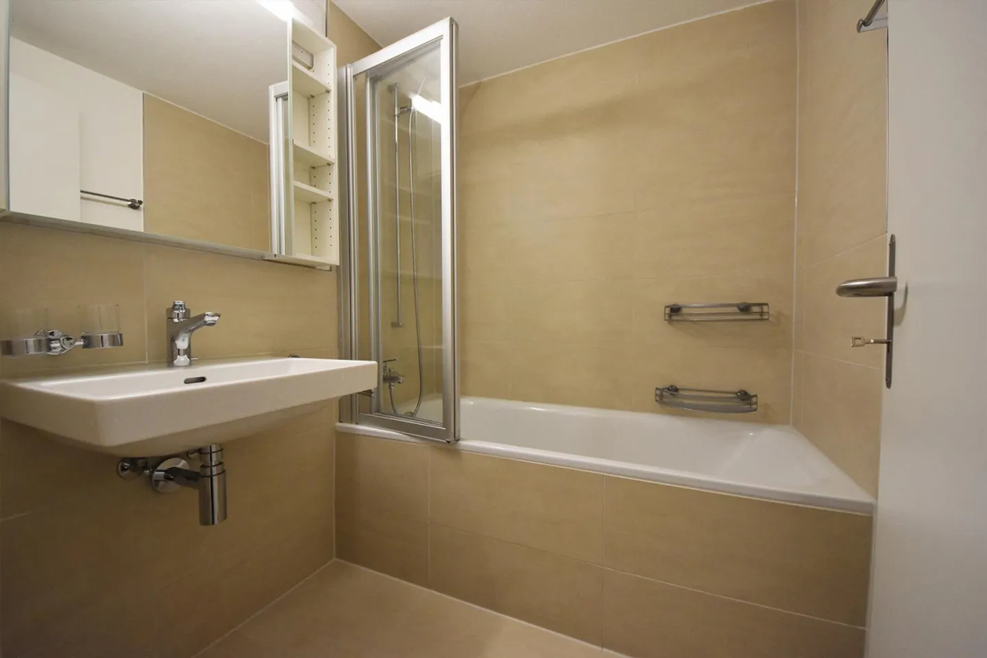 4-ZWG sucht neuen Mieter - Foto 3 von 5