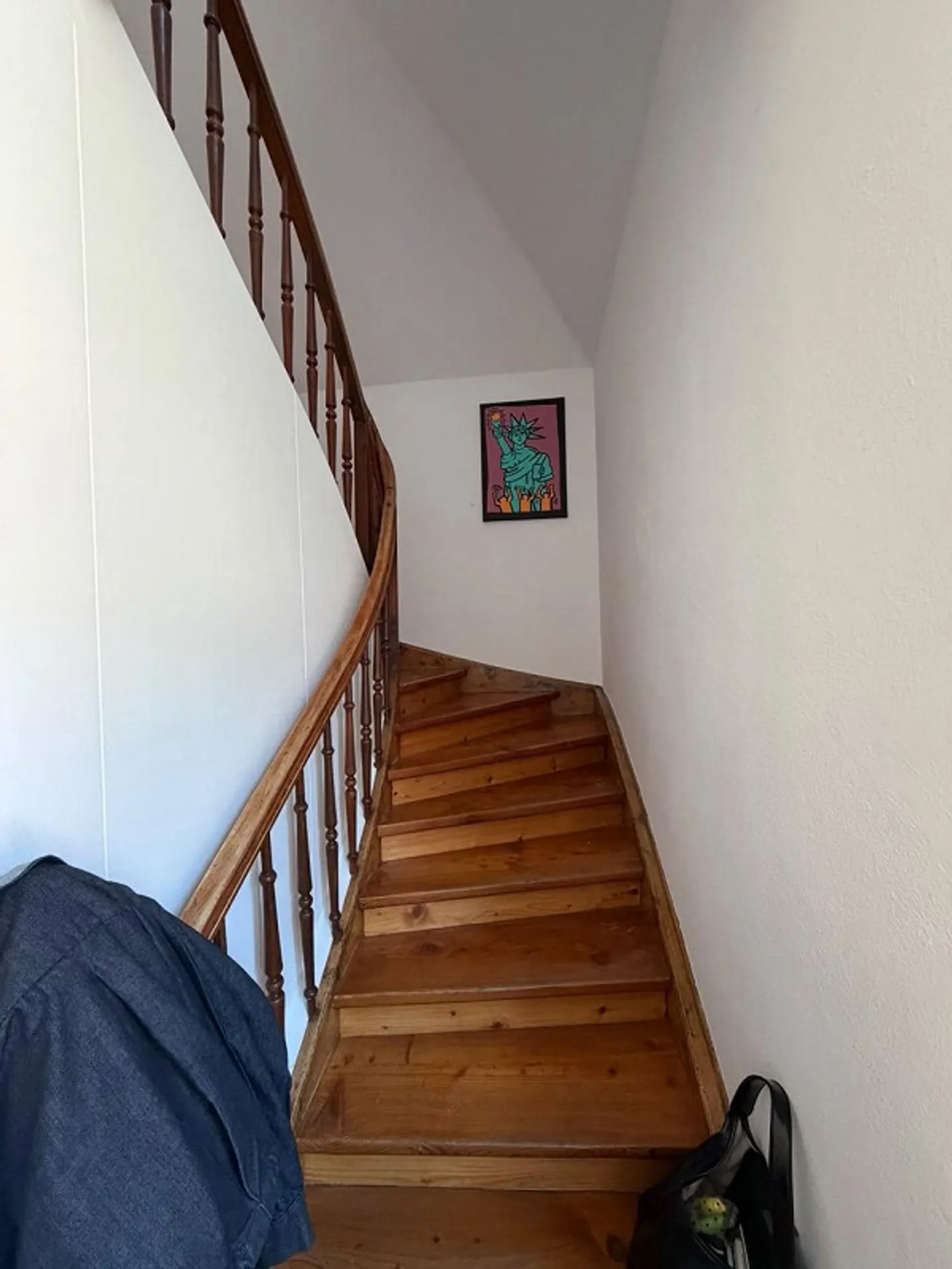 Grosse 5.5-Zimmer-Maisonettewohnung (127 m²) mit historischem Charme - Foto 14 di 29