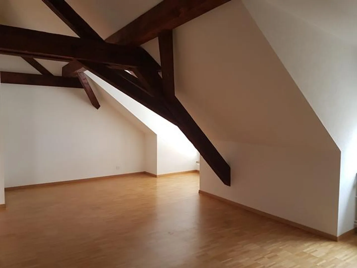 RENT WITHOUT DEPOSIT - great attic apartment near Bad. Bahnhof - Photo 2 of 5