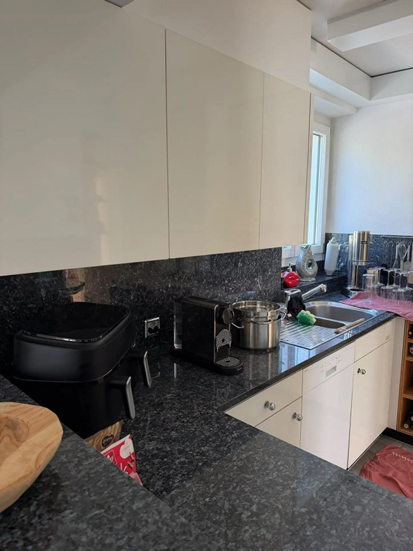 Grosse 5.5-Zimmer-Maisonettewohnung (127 m²) mit historischem Charme - Foto 11 di 29