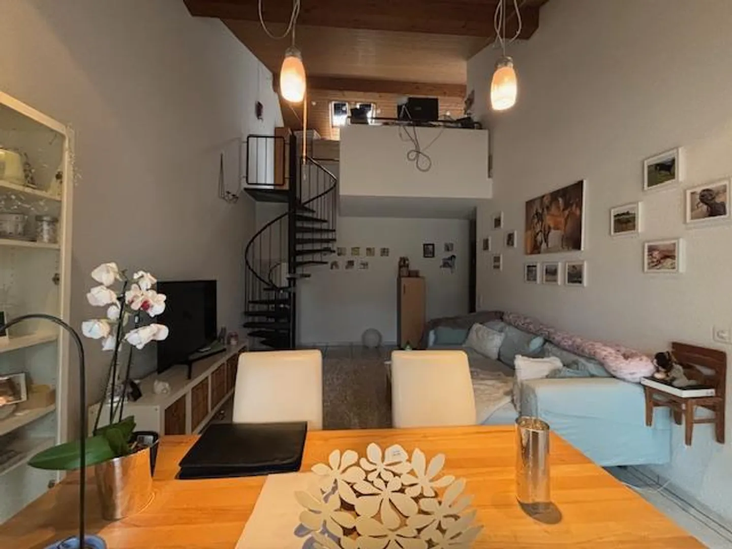 Appartamento affascinante con grande galleria - Foto 5 di 8