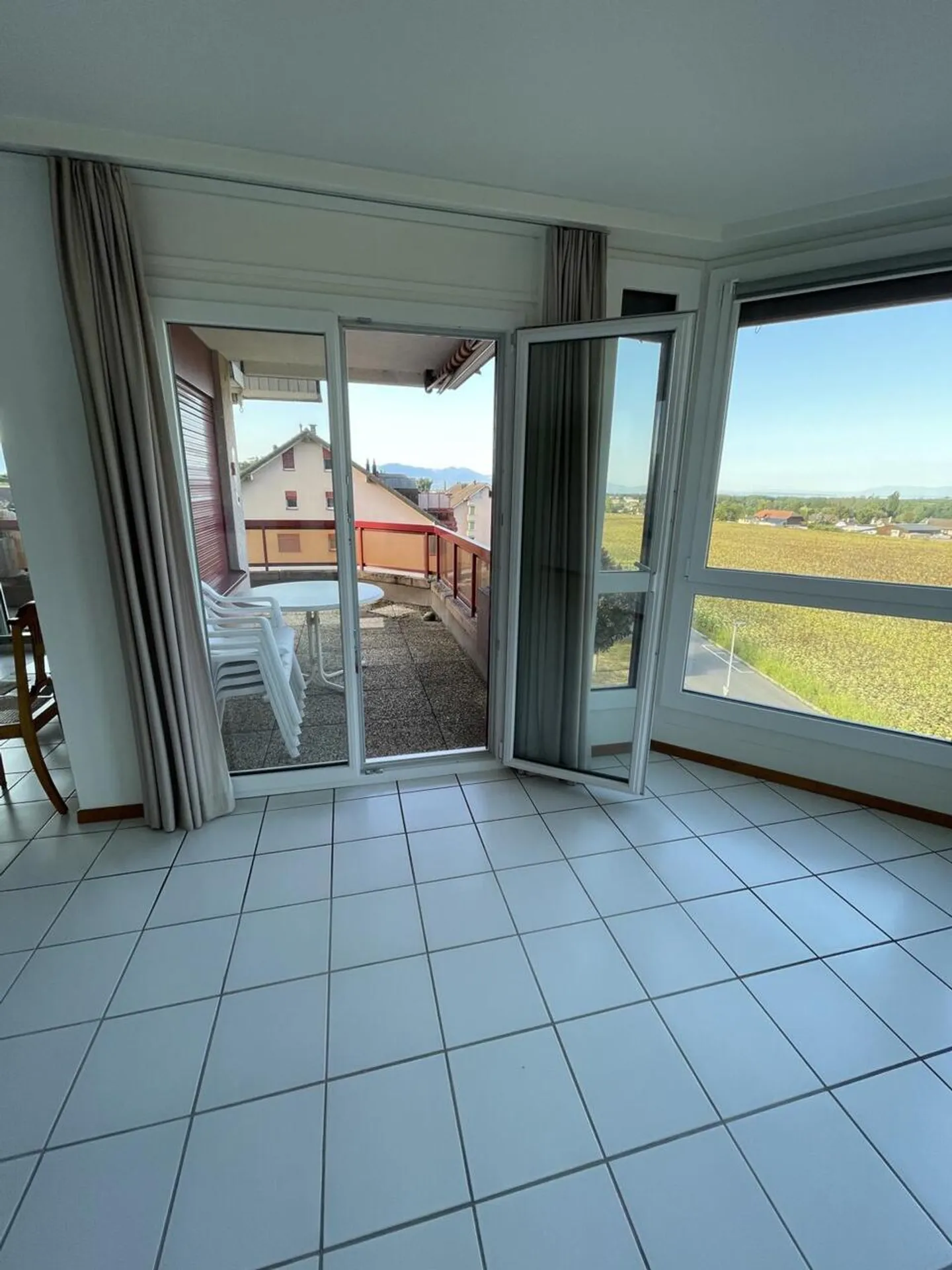 Geräumige 5,5-Zimmer-Wohnung - Foto 1 von 9