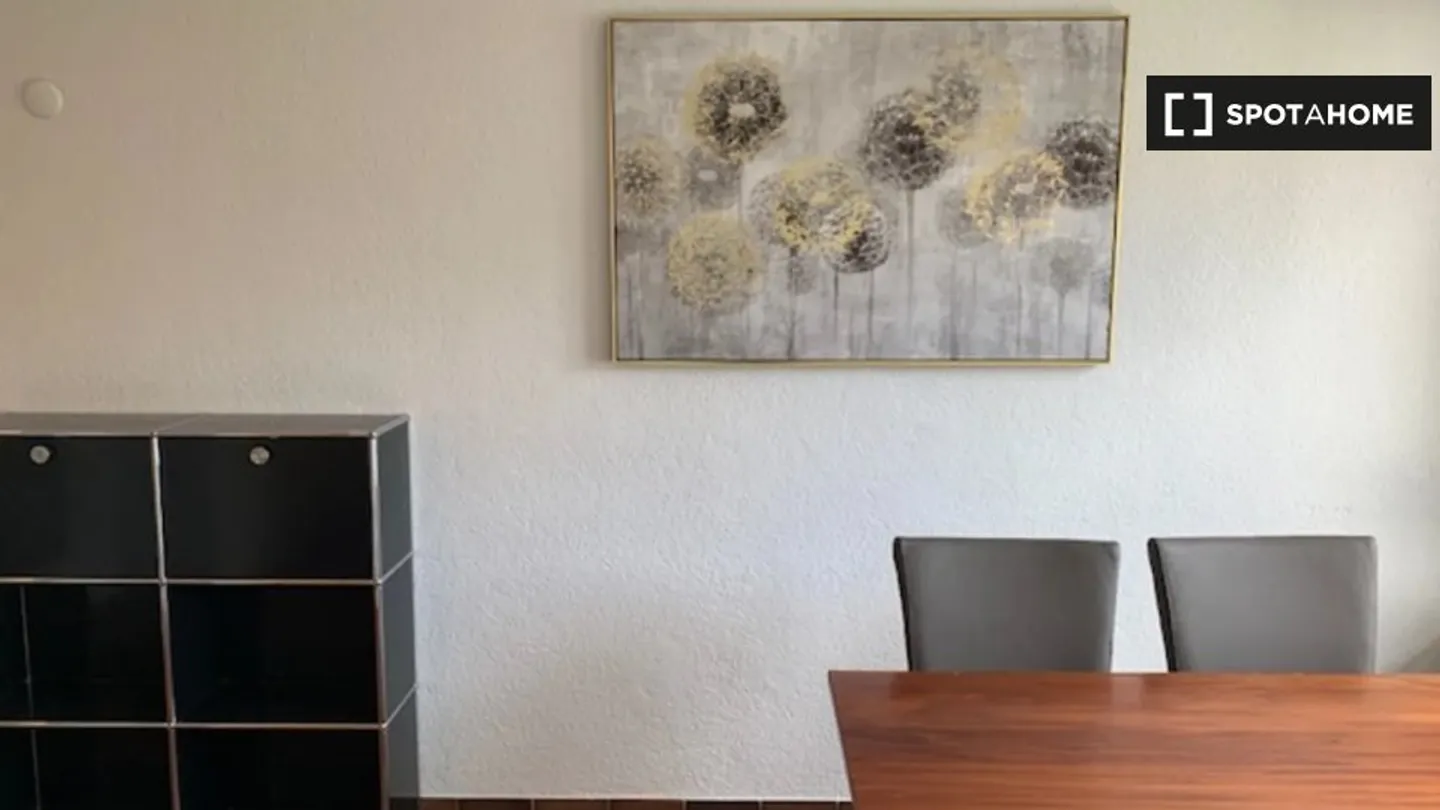 Discover, visit, and rent your new home online with full confidence. - Photo 16 of 18