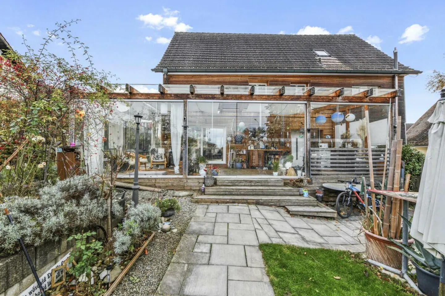 Charme trifft Komfort - Ihr stilvoll saniertes Zuhause mit Pool in ... - Foto 29 von 30