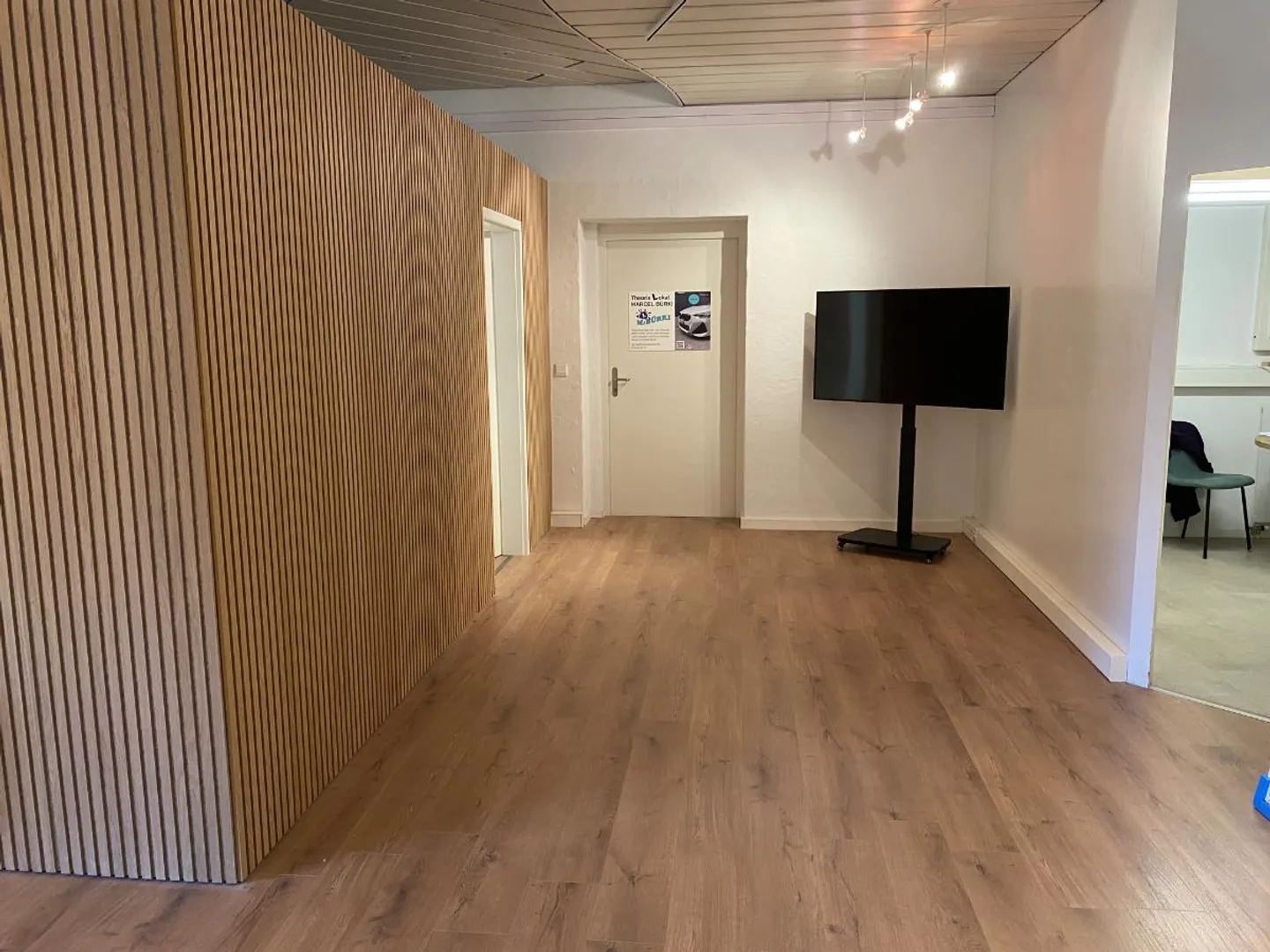 Behandlungszimmer im Kosmetikstudio - Foto 3 von 5