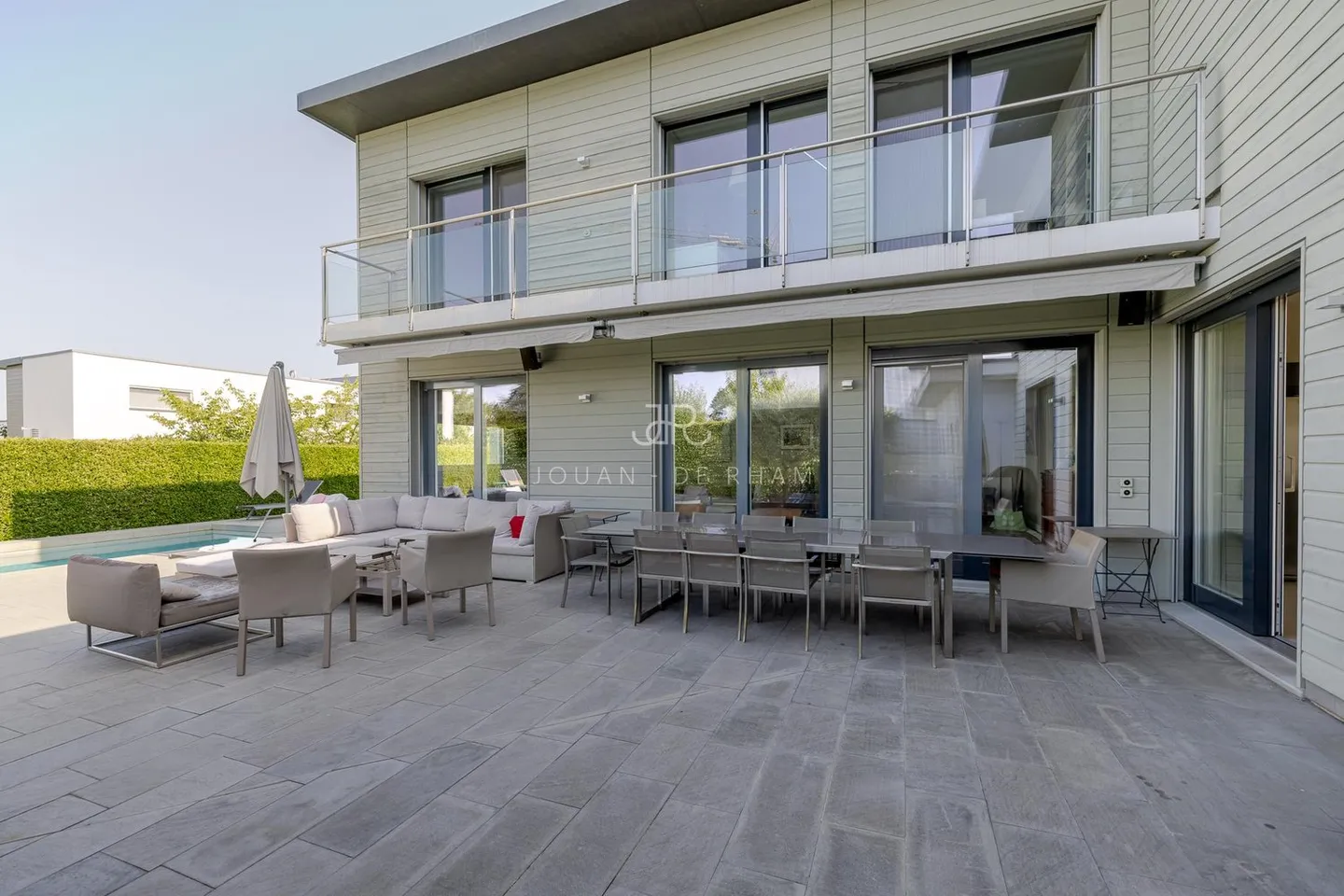 Co-Esclusività - Magnifica casa contemporanea idealmente situata - Foto 3 di 11
