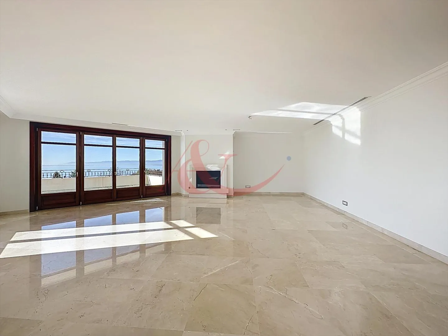 Appartement exceptionnel de 5,5 pièces avec vue imprenable sur le lac ! - Photo 3 sur 13