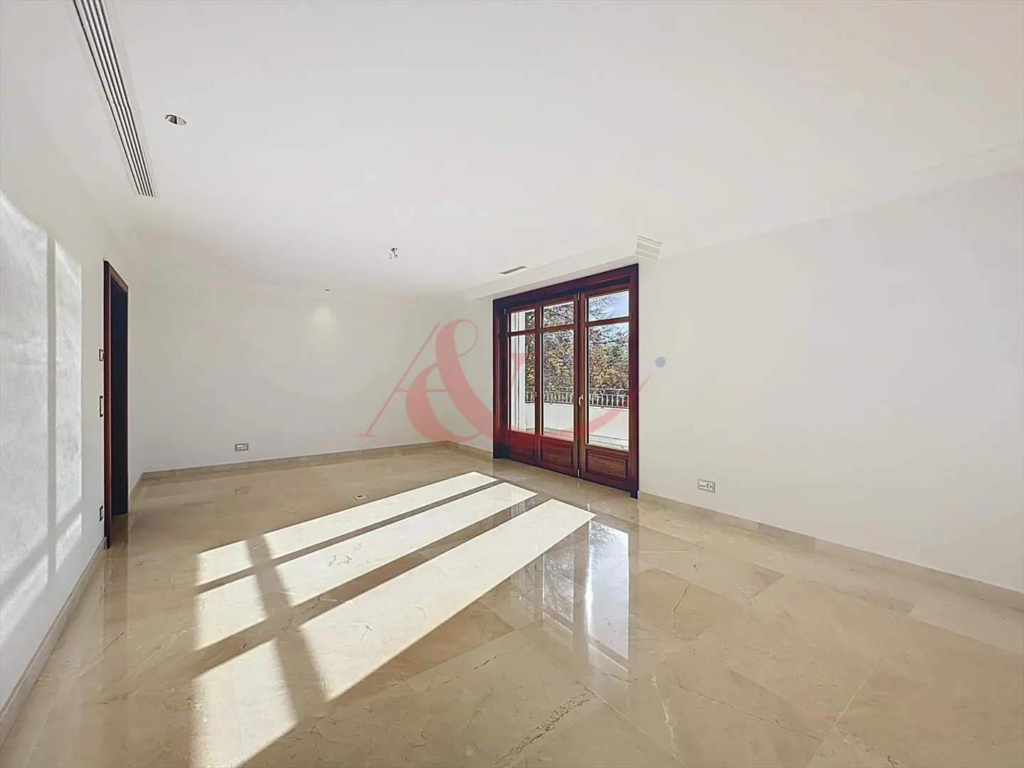 Appartement exceptionnel de 5,5 pièces avec vue imprenable sur le lac ! - Photo 4 sur 13