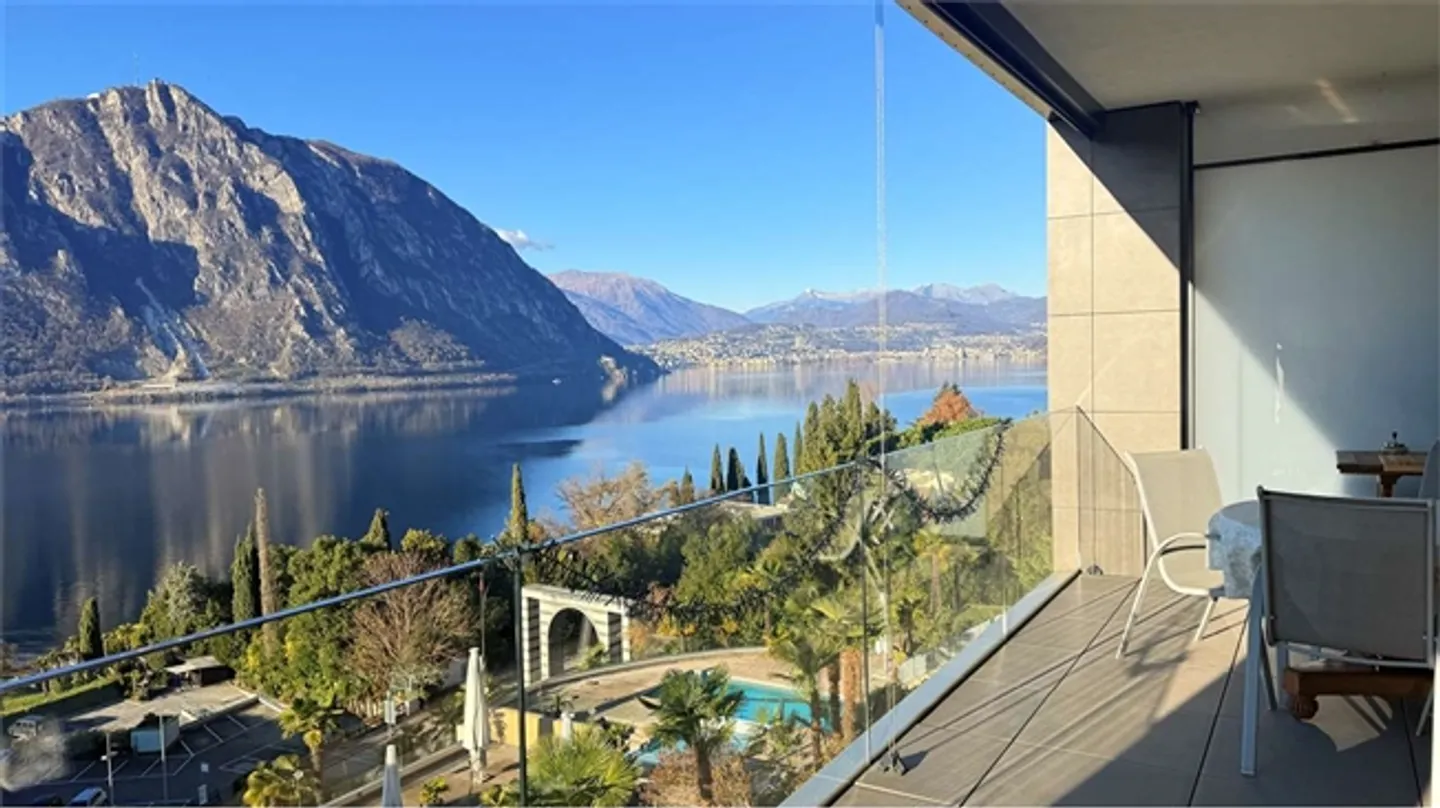 Appartamento esclusivo di 3,5 locali con grande terrazza e vista lago - Foto 1 di 16