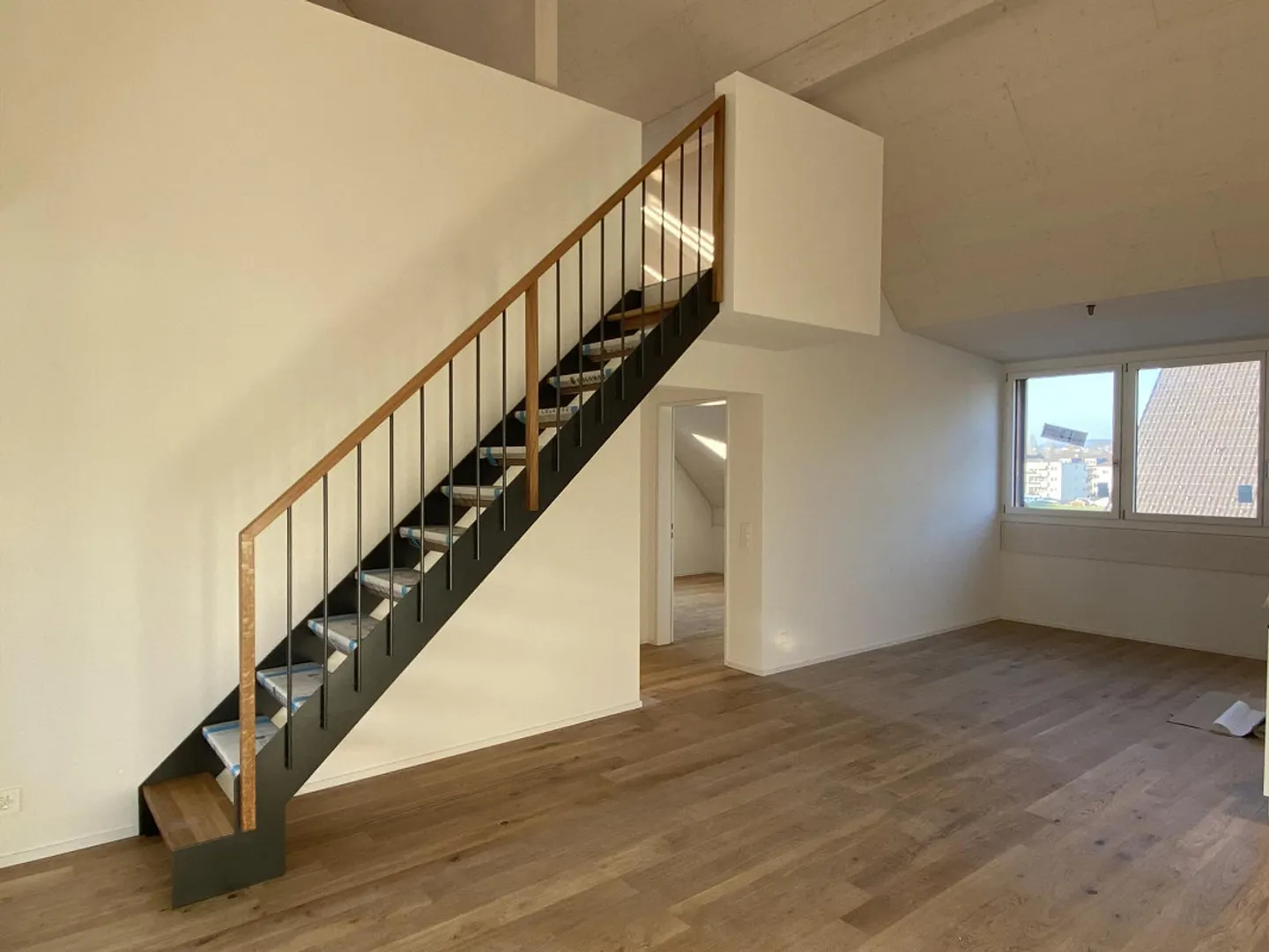 Vivere esclusivo con galleria e loggia - Foto 10 di 15