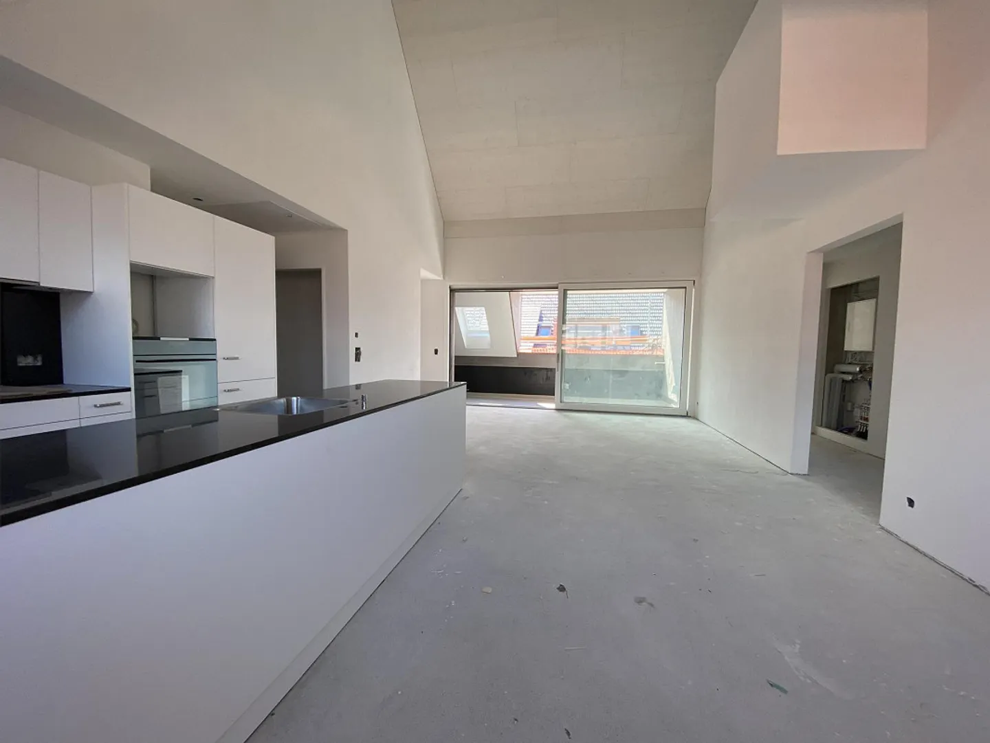 Vivere esclusivo con galleria e loggia - Foto 5 di 15