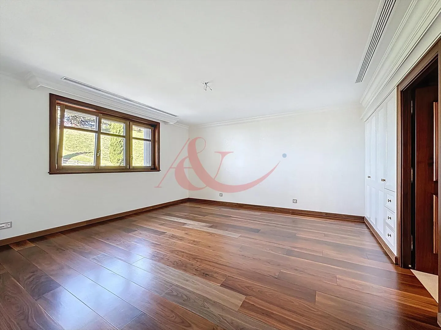 Appartement exceptionnel de 5,5 pièces avec vue imprenable sur le lac ! - Photo 12 sur 13