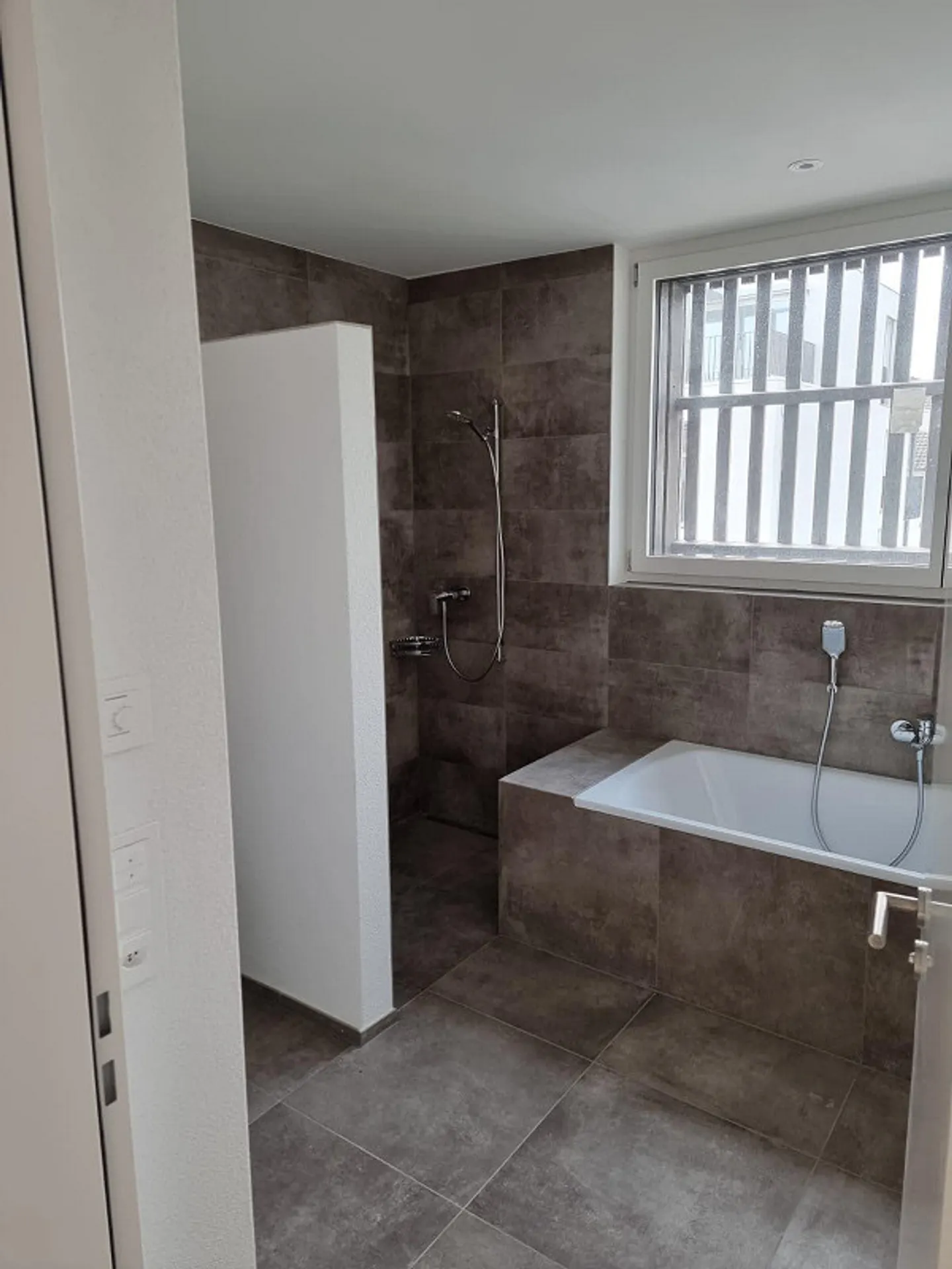 Vivere esclusivo con galleria e loggia - Foto 12 di 15