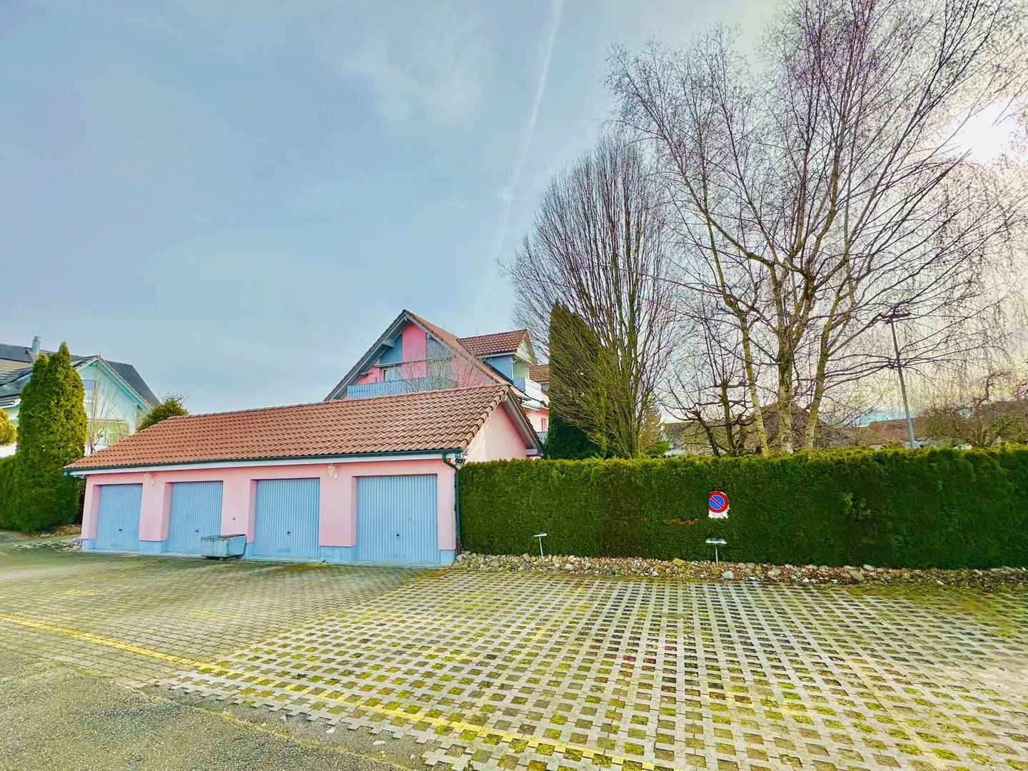 Maison multifamiliale - Votre investissement à l'épreuve du temps - Photo 3 sur 6