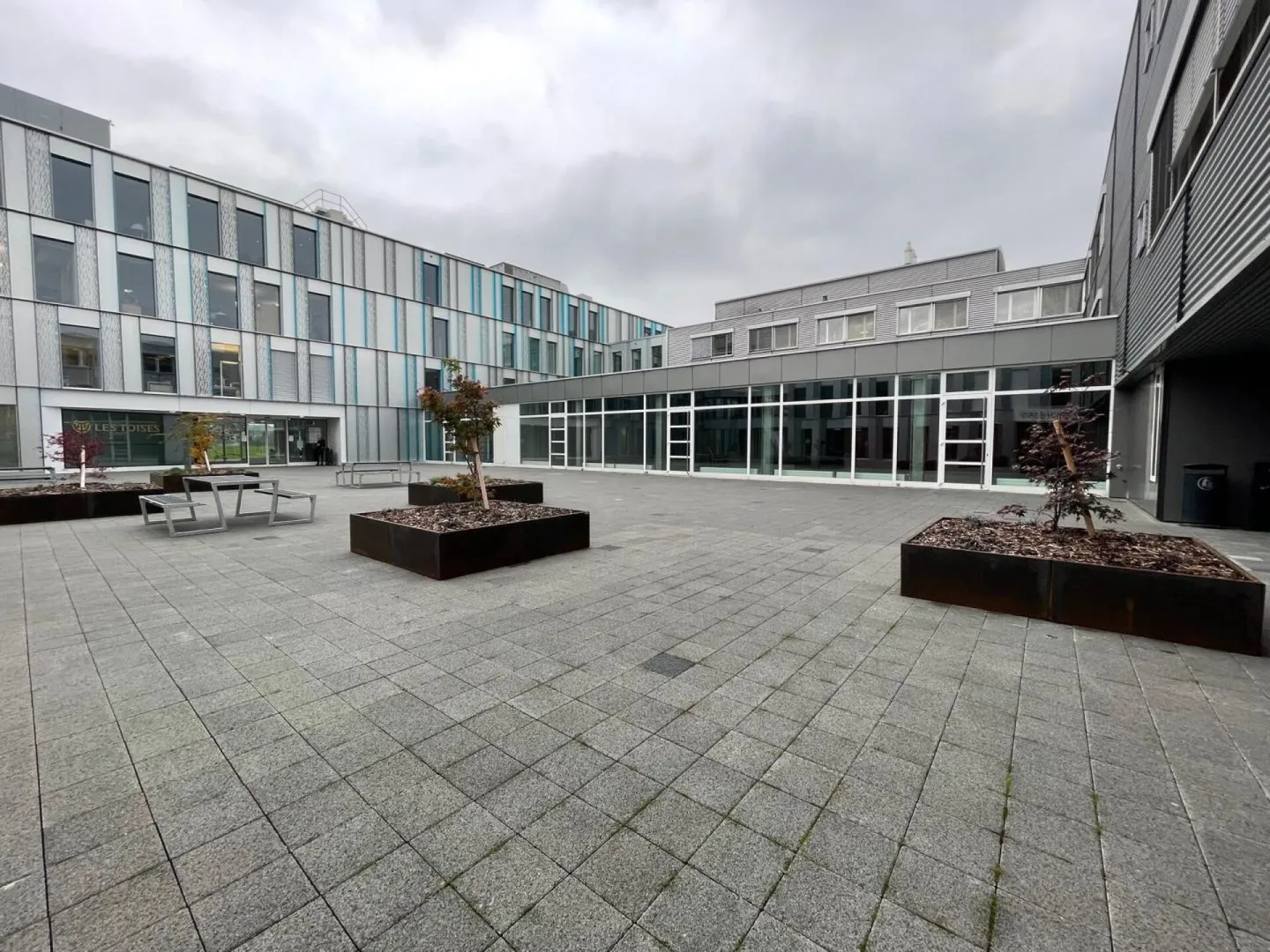 Spacious Office Space in Montagny - Photo 1 of 6