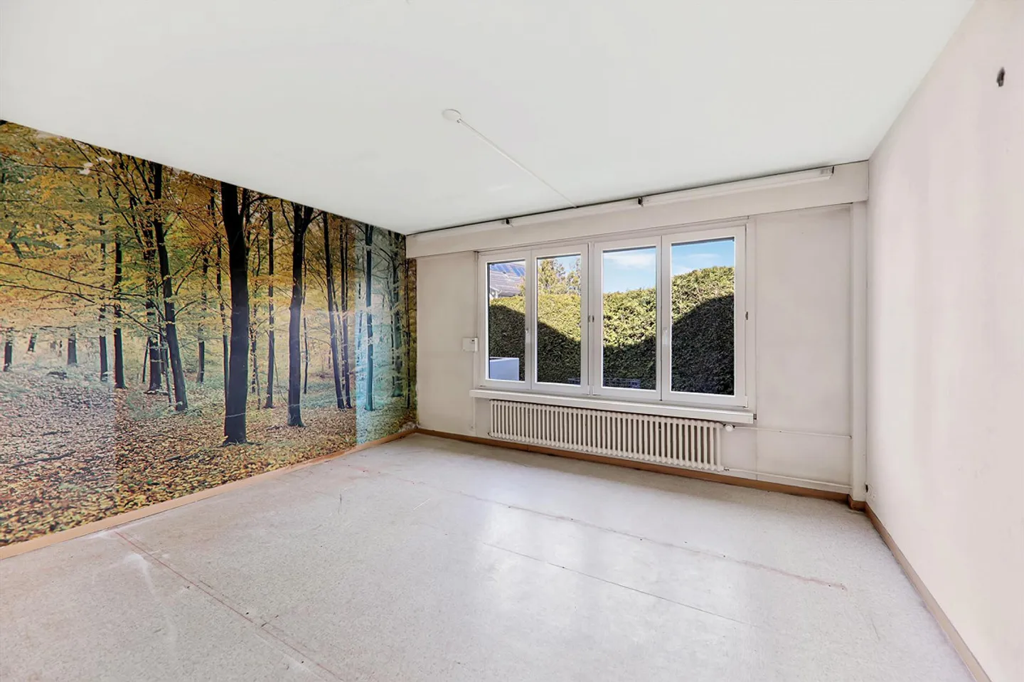 Detached 6.5-room single-family house in sunny southern location - Photo 13 of 16