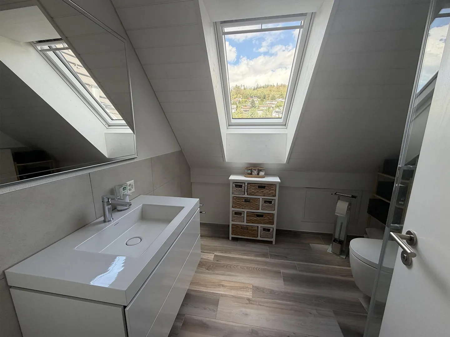 Grosszügige 5.5-Zimmer-Maisonette - Foto 6 von 9