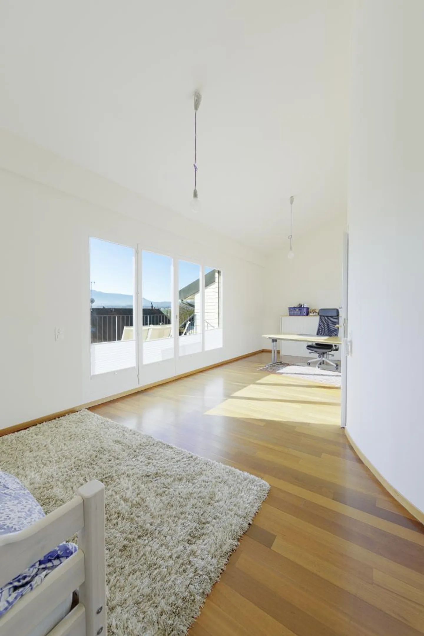 9-Zimmer Reihenhaus - Foto 6 von 7