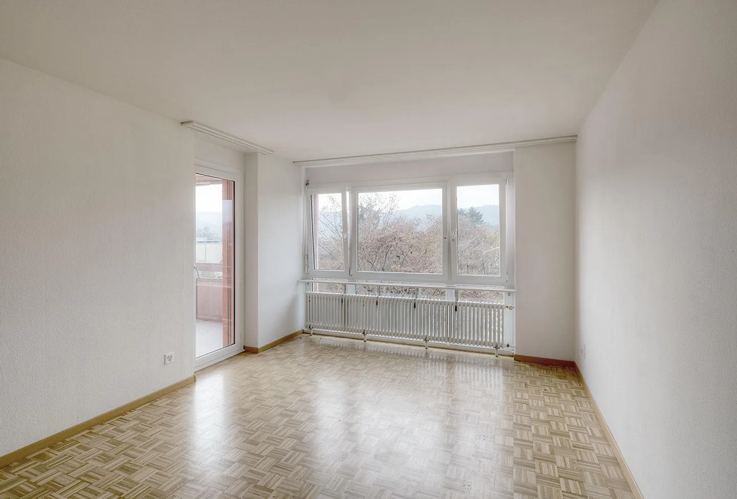 Appartement en attique avec vue panoramique - Photo 3 sur 11