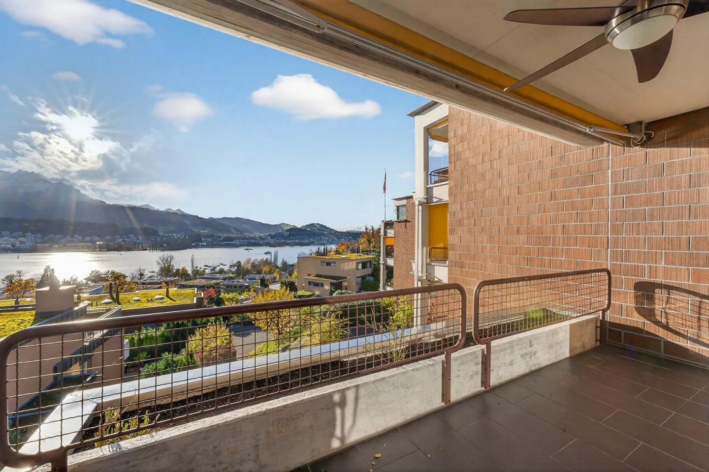 Appartement exclusif de 4 pièces avec vue sur le lac à Lucerne - Photo 2 sur 13