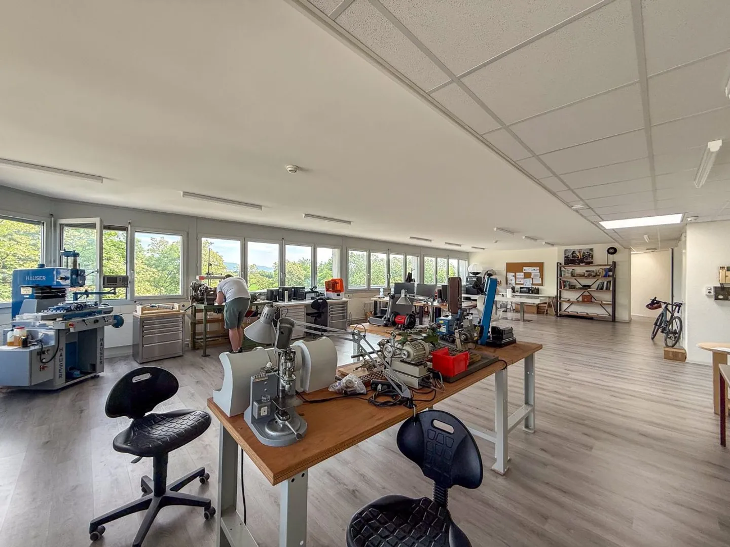 2 Offices in Nyon - Beautiful Terrace - Lake View - Train Station in 2 Minutes - Photo 2 of 12