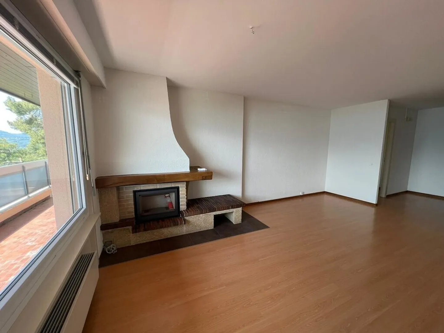 3,5-Zimmer-Wohnung im 4. Stock - Foto 2 von 7